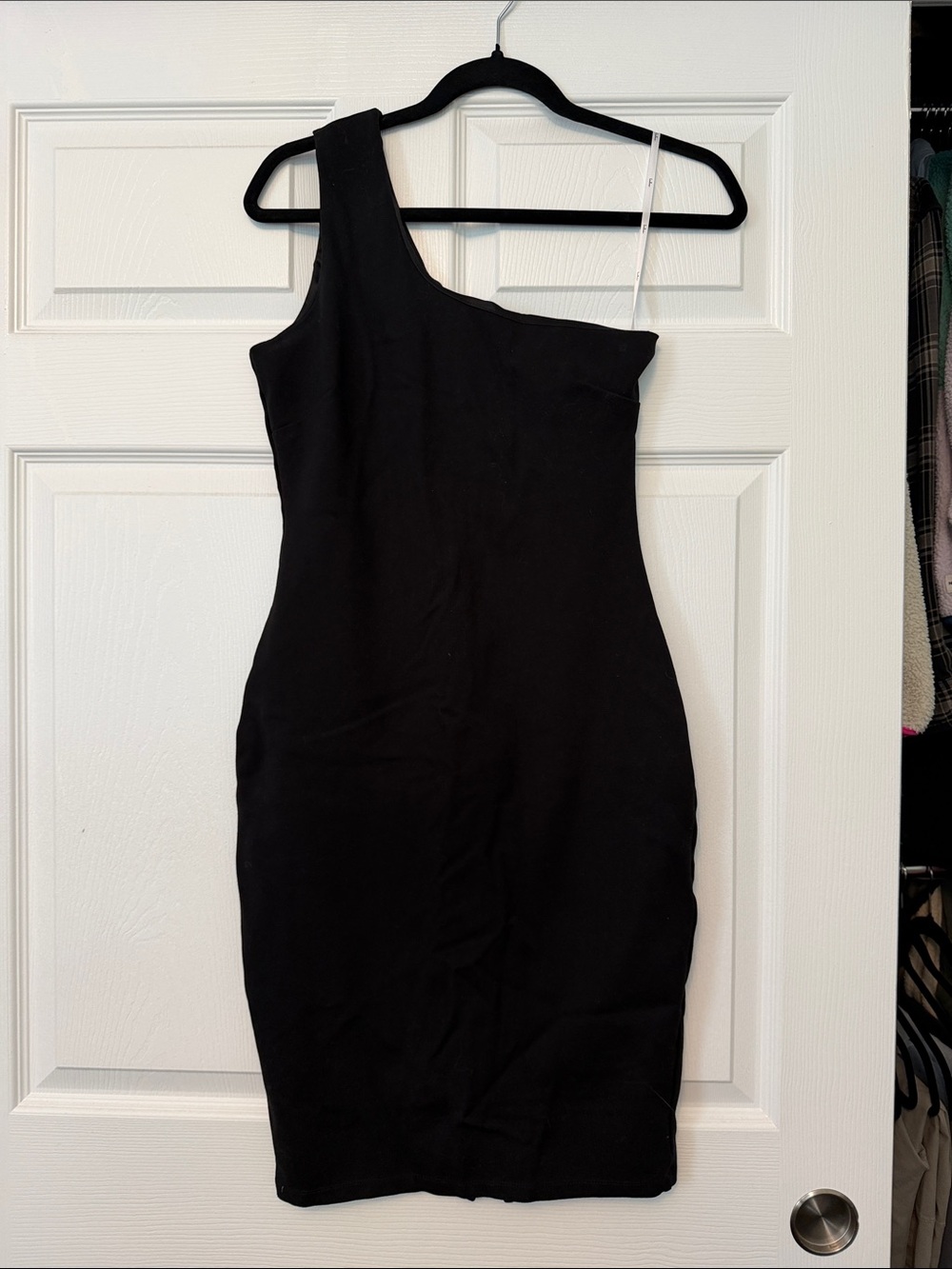 Lulu's Black One-Shoulder Midi Bodycon Dress